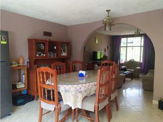 Foto 13 de VENDO CASA CON LOTE. REA 672 m2  PACHO CUNDINAMARCA