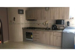 Foto 12 de VENDO CASA CON LOTE. REA 672 m2  PACHO CUNDINAMARCA