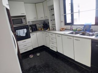 Foto 13 de Casa en  VENTA 4 DORMITORIOS CON BAÑO