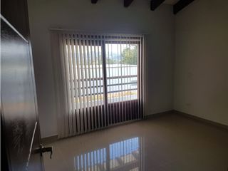 CASA CAMPESTRE EN ARRIENDO SECTOR RIONEGRO