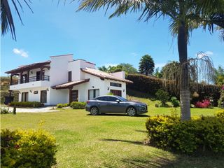 CASA CAMPESTRE EN ARRIENDO SECTOR RIONEGRO