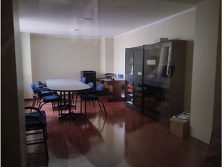 Foto 16 de Mariana de Jesús, Oficina  Amoblada en Renta, 450m2, 2 Ambientes