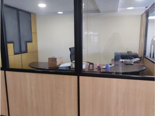 Foto 29 de Mariana de Jesús, Oficina  Amoblada en Renta, 450m2, 2 Ambientes