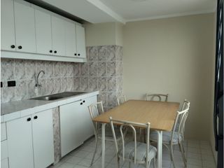 Foto 19 de Mariana de Jesús, Oficina  Amoblada en Renta, 450m2, 2 Ambientes