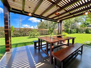 Casa en la Milla de oro de Llano Grande