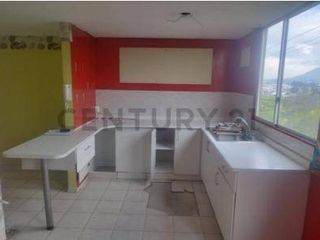 Foto 5 de De Venta Departarmento Dúplex con Terraza Exclusiva. Sur de Quito