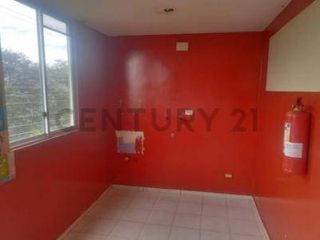 Foto 11 de De Venta Departarmento Dúplex con Terraza Exclusiva. Sur de Quito
