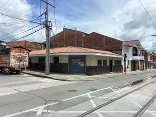 Foto 1 de Casa comercial en venta. Centro de Cuenca