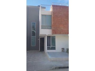 Arriendo acogedora casa en Santa Marta la concepcion