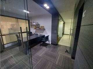 Foto 4 de Oficinas en venta en Medellín sector Suramericana