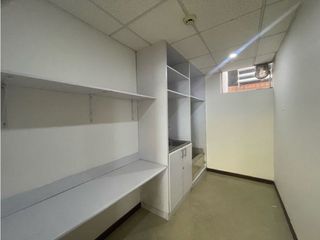 Foto 14 de RENTO ESPACIOSA OFICINA EN El NORTE CON UBICACIÓN ESTRATÉGICA