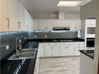 Apartamento para arriendo en Rosales