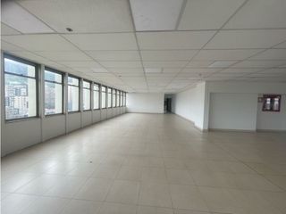 Foto 13 de RENTO OFICINA EN EL CENTRO DE BOGOTÀ EN PRESTIGIOSO EDIFI