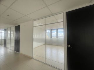 Foto 6 de RENTO OFICINA EN EL CENTRO DE BOGOTÀ EN PRESTIGIOSO EDIFI