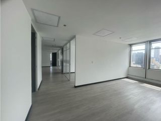 Foto 23 de VENDO RENTO OFICINA EN EL CENTRO EN PRESTIGIOSO EDIFICIO