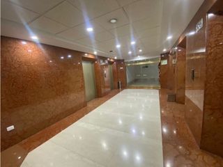Foto 6 de VENDO RENTO OFICINA EN EXCLUSIVO EDIFICIO EN CHICO