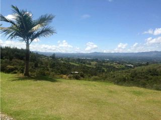 Venta de espectacular lote en El Tablazo. Rionegro