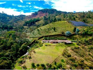 Venta de espectacular lote en El Tablazo. Rionegro