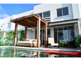 Foto 5 de ALQUILER DE CASA CON PISCINA EN KARIBANA