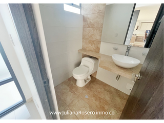 Foto 9 de VENDO HERMOSO APARTAMENTO EN CATAY