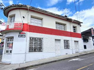 Foto 3 de Casa Rentera en Venta con locales comerciales, lugar estratégico, sector Chimbacalle - Sur de Quito