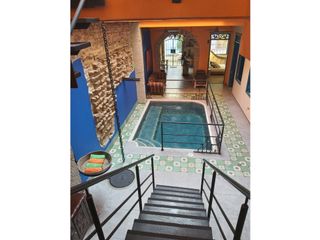 Foto 2 de En venta hostal en Centro Histórico | Casa estilo Republicano