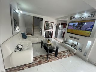 Foto 4 de VENDO CASA REMODELADA EN GUAYACANES DEL RIO