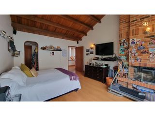 Foto 53 de SE VENDE - SE ARRIENDA CASA EN SANTA ANA ORIENTAL - NEGOCIABLE
