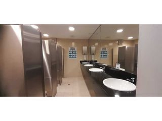 Foto 12 de Oficina en Arriendo, Guayabal, Medellín  / 764m²