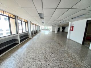 Foto 4 de VENDO OFICINA CENTRO