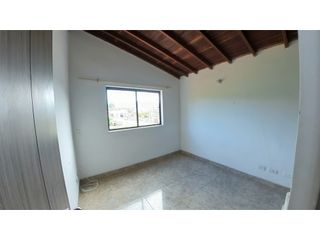 VENTA EDIFICIO APARTAMENTOS 190 mts2 LA CEJA SECTOR SAN CAYETANO