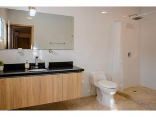 Foto 11 de CASA COMERCIAL EN ARRIENDO- CASTILLOGRANDE