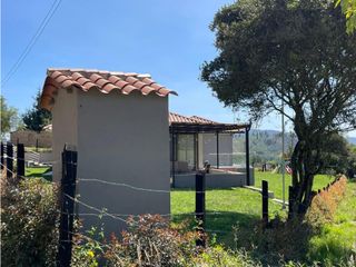 Foto 4 de OPORTUNIDAD se vende hermosa casa campestre