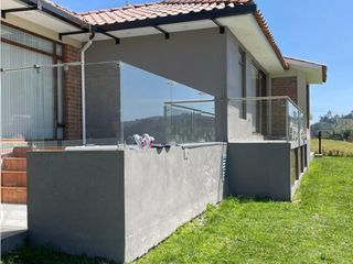 Foto 3 de OPORTUNIDAD se vende hermosa casa campestre