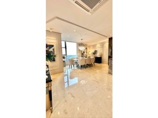 Foto 4 de SE VENDE GLAMOUROSO APARTAMENTO EN EL GOLF PISO 22 EN BARRANQUILLA
