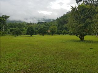 Espectacular casa en Nocaima Cundinamarca