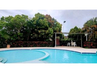 Foto 1 de VENDO CASA EN CONJUNTO GIRARDOT ALGARROBOS 3