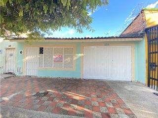 Foto 1 de CASA BARRIO DIEGO DE OSPINA