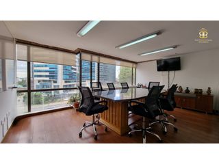 Foto 4 de SE VENDE - SE ARRIENDAN OFICINAS EN SANTA BRBARA