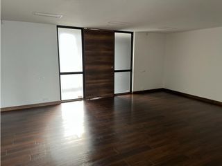Foto 7 de Oficina en venta en El Poblado sector Transversal Inferior