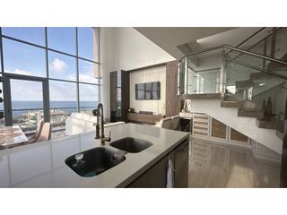 Foto 8 de SE VENDE ESPECTACULAR APTO  DUPLEX VISTA  FRENTE AL MAR EN BQUILLA