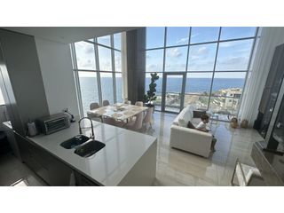 Foto 2 de SE VENDE ESPECTACULAR APTO  DUPLEX VISTA  FRENTE AL MAR EN BQUILLA