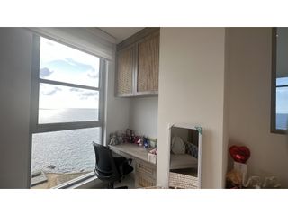 Foto 23 de SE VENDE ESPECTACULAR APTO  DUPLEX VISTA  FRENTE AL MAR EN BQUILLA