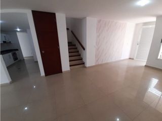 Foto 13 de Barrio Las Mercedes - Casa en conjunto cerrado en venta Palmira Valle
