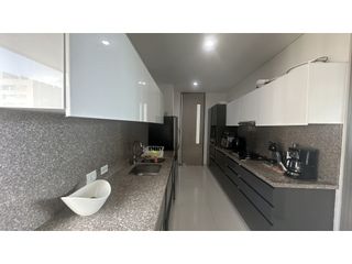 Foto 4 de SE VENDE APTO EN ZONA DE BUENAVISTA