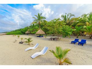 Foto 4 de Finca-Hotel vía a Riohacha, àrea 2.5 hectáreas, extensa playa privada