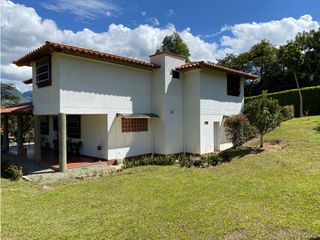 VENTA FINCA 2600 mts2 BARBOSA VEREDA LA CALDA