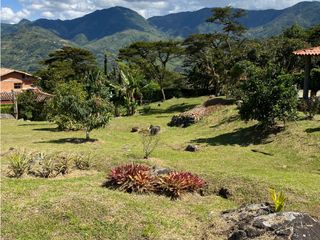 VENTA FINCA 2600 mts2 BARBOSA VEREDA LA CALDA