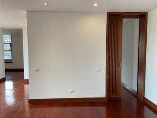 Foto 2 de VENTA AMPLIO  APARTAMENTO CABRERA
