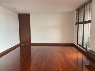 Foto 13 de VENTA AMPLIO  APARTAMENTO CABRERA